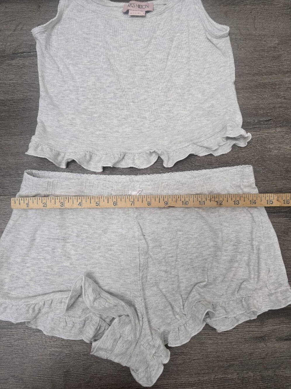 Paris Hilton Loungwear Set Grey Size Small Comfy Scalloped Hems Adjustable Strap - Picture 8 of 11